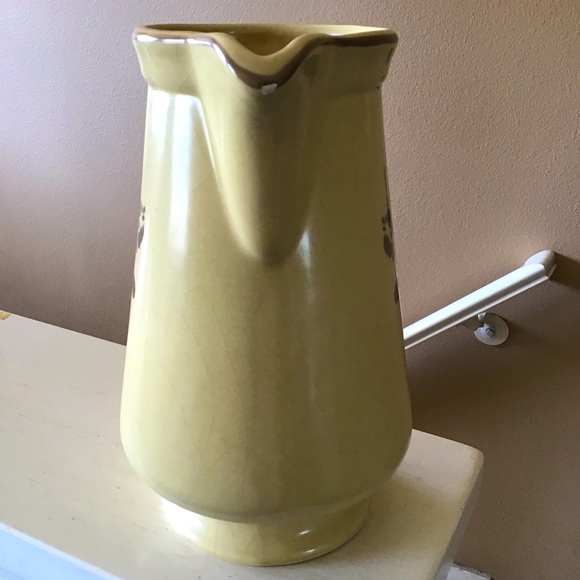 Vintage Pfaltzgraff Village Stoneware Pitcher - Picture 2 of 5